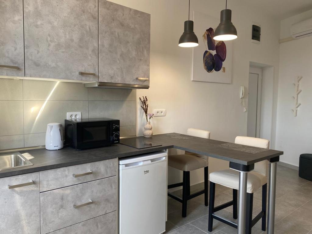 City Vibes Apartment Πούλα Εξωτερικό φωτογραφία